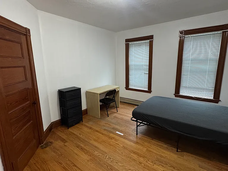 35 Fiske St #1 — Photo 16