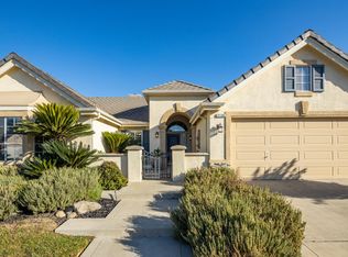2136 W Rue St Michel, Fresno, CA 93711