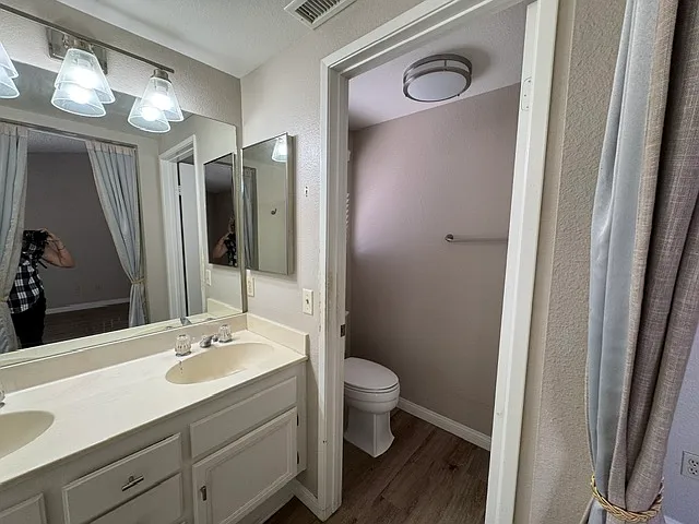 26562 Braddock Rd — Photo 20