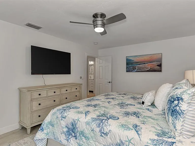 5516 Avenida Del Mare — Photo 29