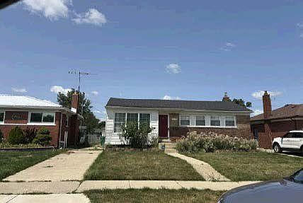 2nd image of 23745 Almond Ave