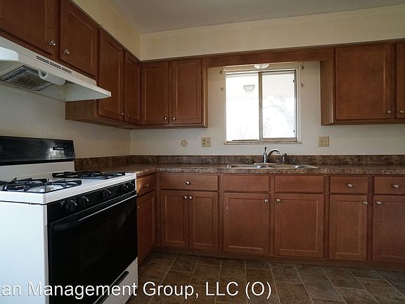 2nd image of 2562 Brookview Ln #11314269