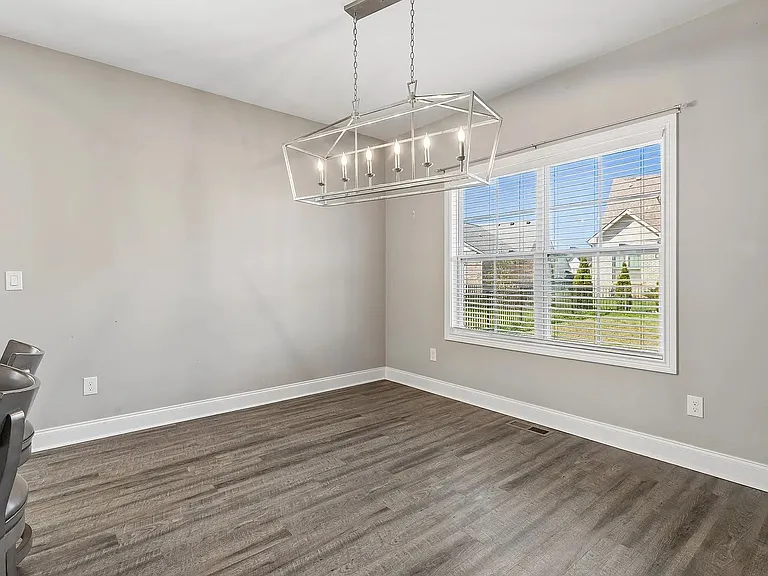 1082 Wittys Way — Photo 6