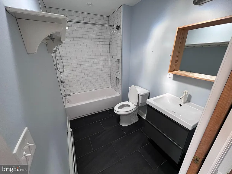 2109 N Howard St #1 — Photo 12