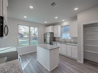 5320 Pine Rdg, Montgomery, TX 77316