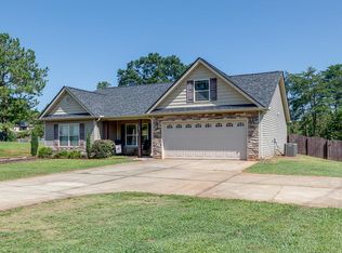 481 Gibbs Rd, Wellford, SC 29385