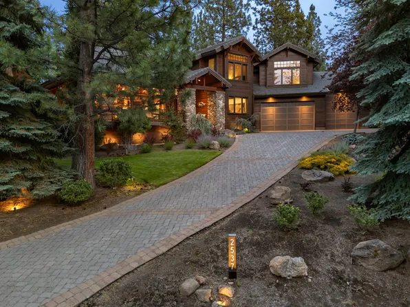 2537 NW Champion Cir, Bend, OR 97703