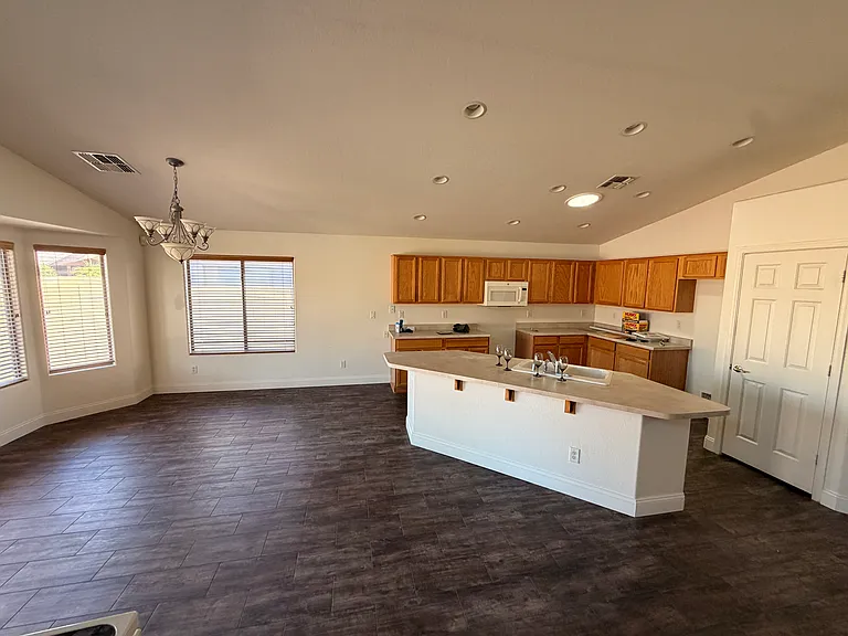 12826 W Windrose Dr — Photo 4