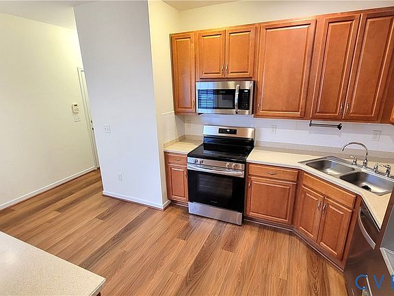4th image of 3514 Whelford Way
