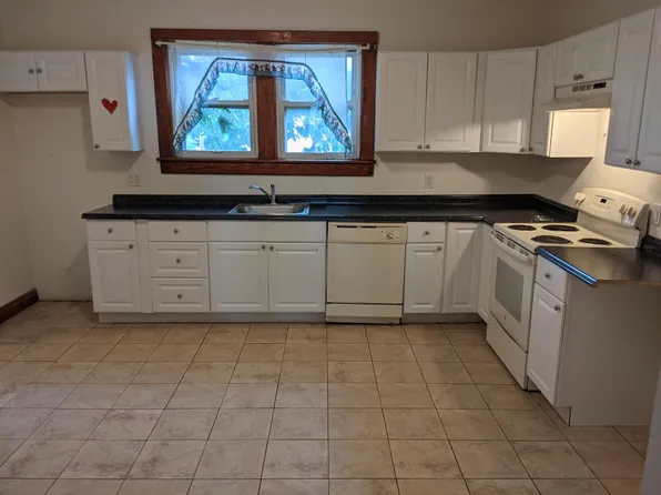 50 Searle St, Pittston, PA 18640