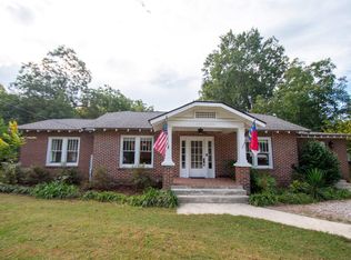 208 E Sycamore St, Zebulon, NC 27597