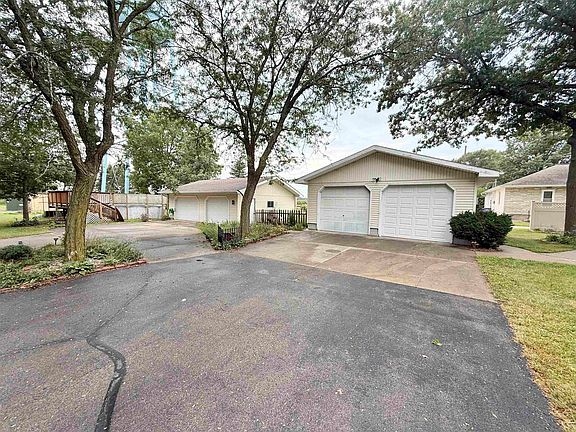 5th image of 712 W Barrick Rd