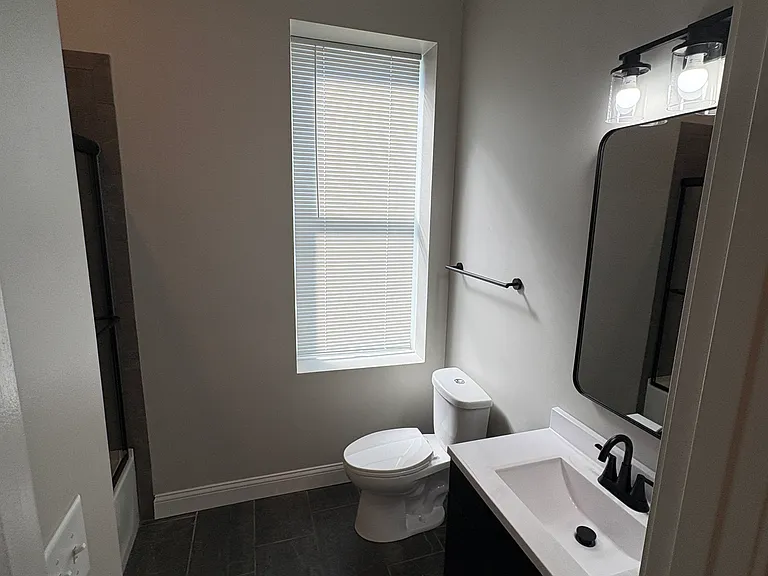 117 S Main St #2E — Photo 18