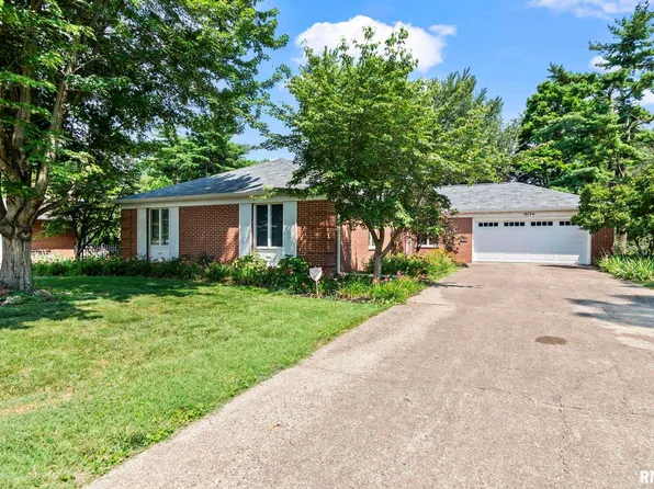 1613 Denison Dr, Springfield, IL 62704