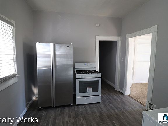 2nd image of 801 Goodhue Blvd #10964635