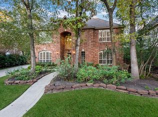 66 N Dragonwood Pl, The Woodlands, TX 77381