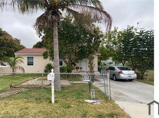 1165 W 32nd St, Riviera Beach, FL 33404