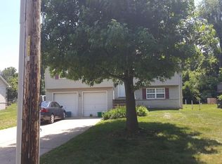7703 Pine St, Manassas, VA 20111