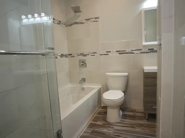 141 Beach Street image 14 of 25