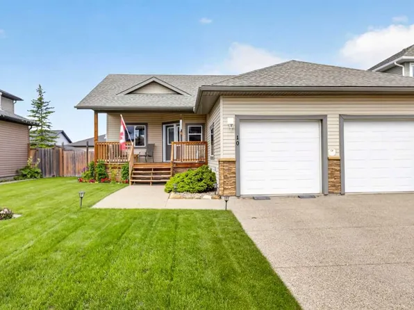 10 E Vantage Cres, Olds, AB T4H 0A8