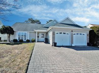 71 Stockport Dr, Toms River, NJ 08757