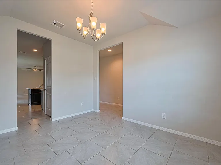 3010 Veeder Pass Ln — Photo 6