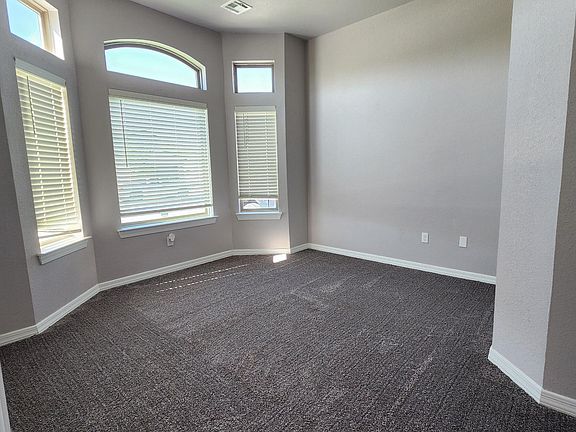 4th image of 11539 Wayne Carreon St