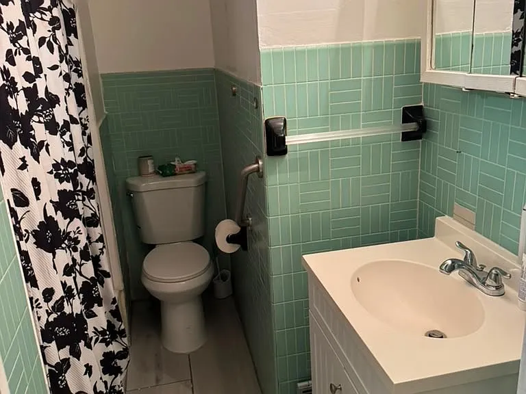 1428 Devereaux Ave #1 — Photo 5