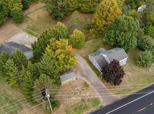 16961 Ridge Rd, Holley, NY 14470