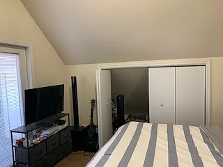Bedroom 3 Extra Storage