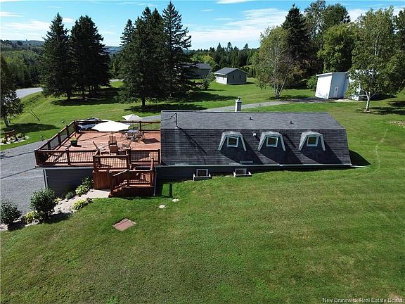 5th image of 12 Caron Rd