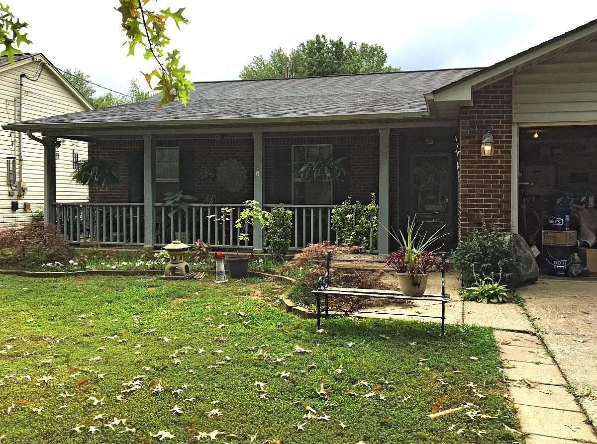 3 bed, 1300 sqft, $1,500 — Photo 2