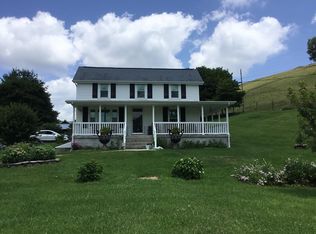 700 Grays Branch Rd, Cedar Bluff, VA 24609