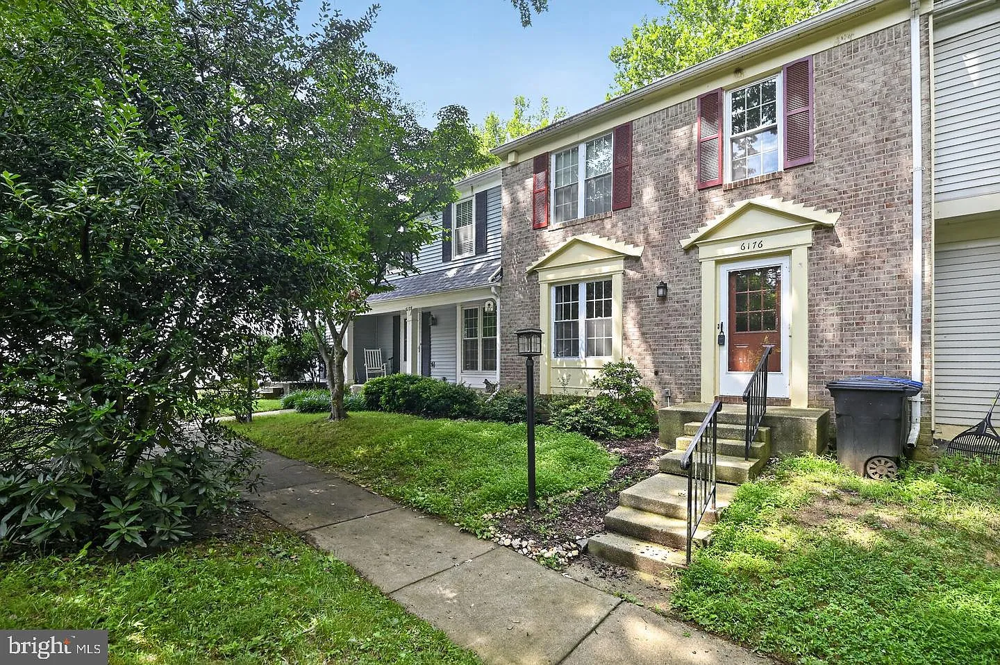 4 bed, 3.5 bath, 1596 sqft, $3,400 — Photo 2