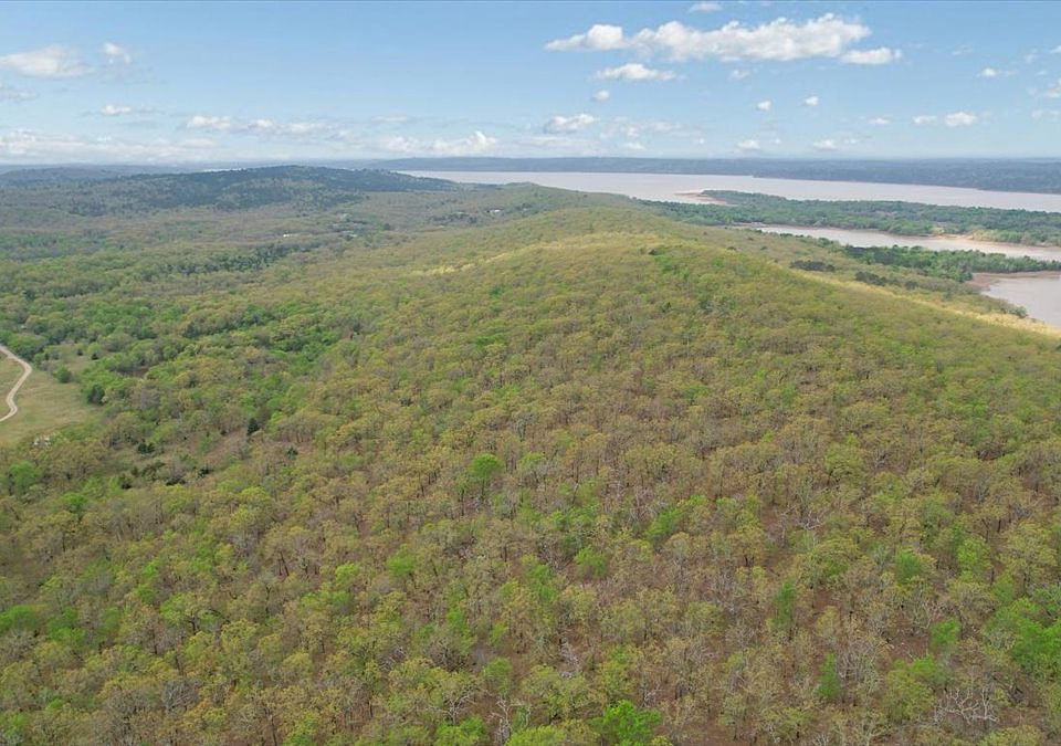 1st image of 1 E Freds Fish Camp Rd