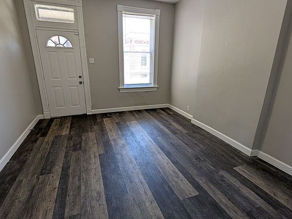 3rd image of 2204-06 Indiana Ave #2204