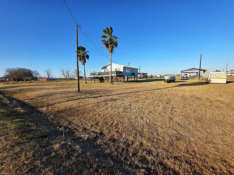 405 Blue Water Blvd — Photo 31