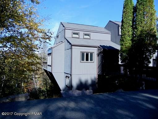2nd image of 306 Cross Country Ln