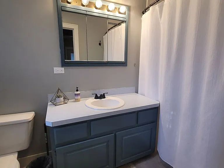 3428 Lafayette Ave — Photo 8
