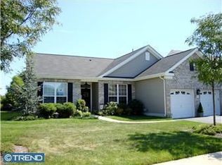 38 Fitzgerald Ln, Columbus, NJ 08022