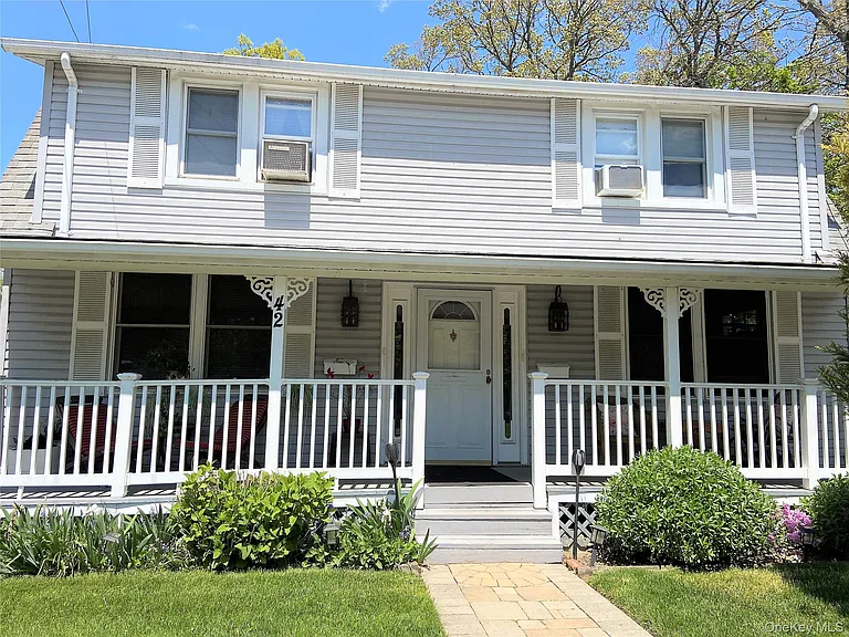 42 Hamilton Rd #LEFT — Photo 2