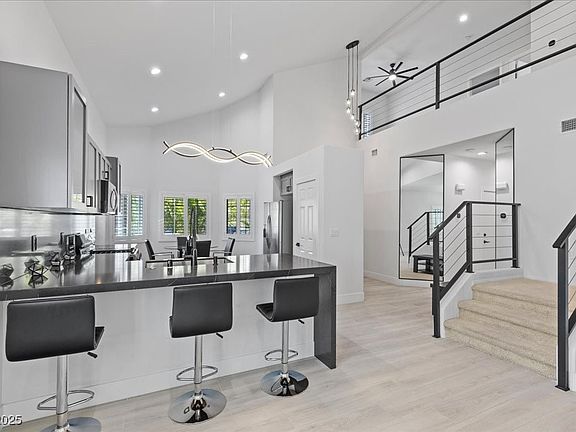 4th image of 476 Annotto Bay St