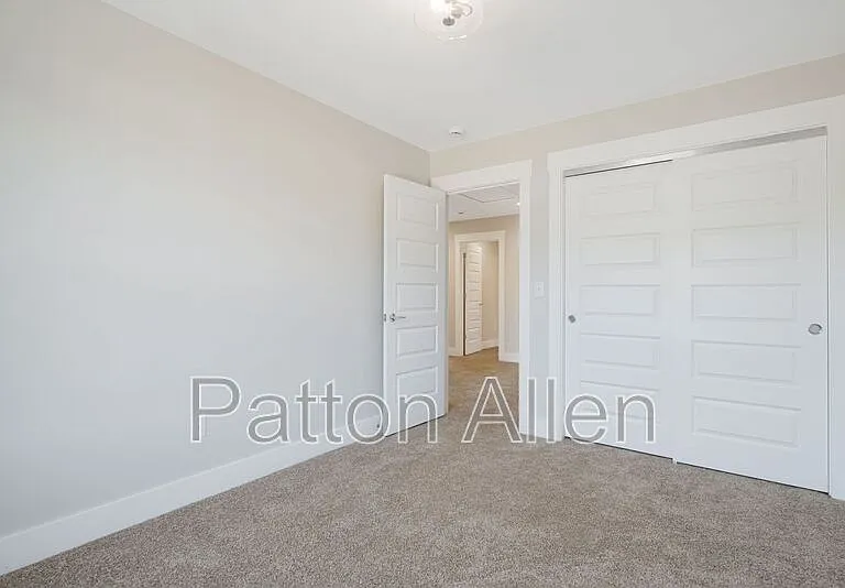 5 Bolton St — Photo 20