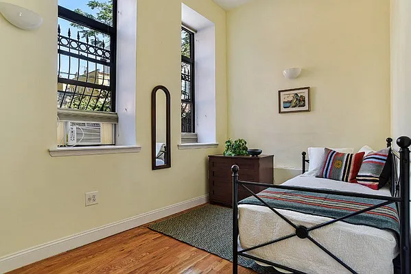 Rented by Corcoran | media 11