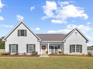 106 Cruz Ct, Dothan, AL 36305