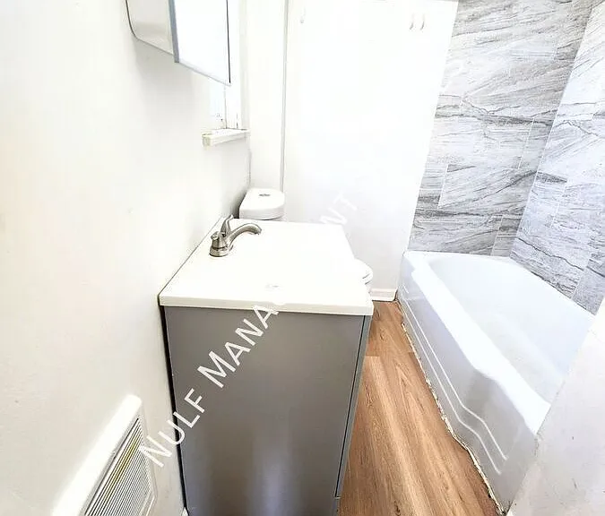 347 E 13th Ave #3 — Photo 4