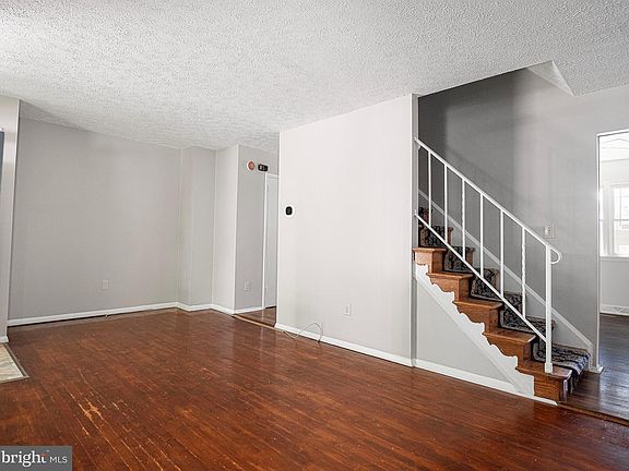 4th image of 316 Franklin St #316