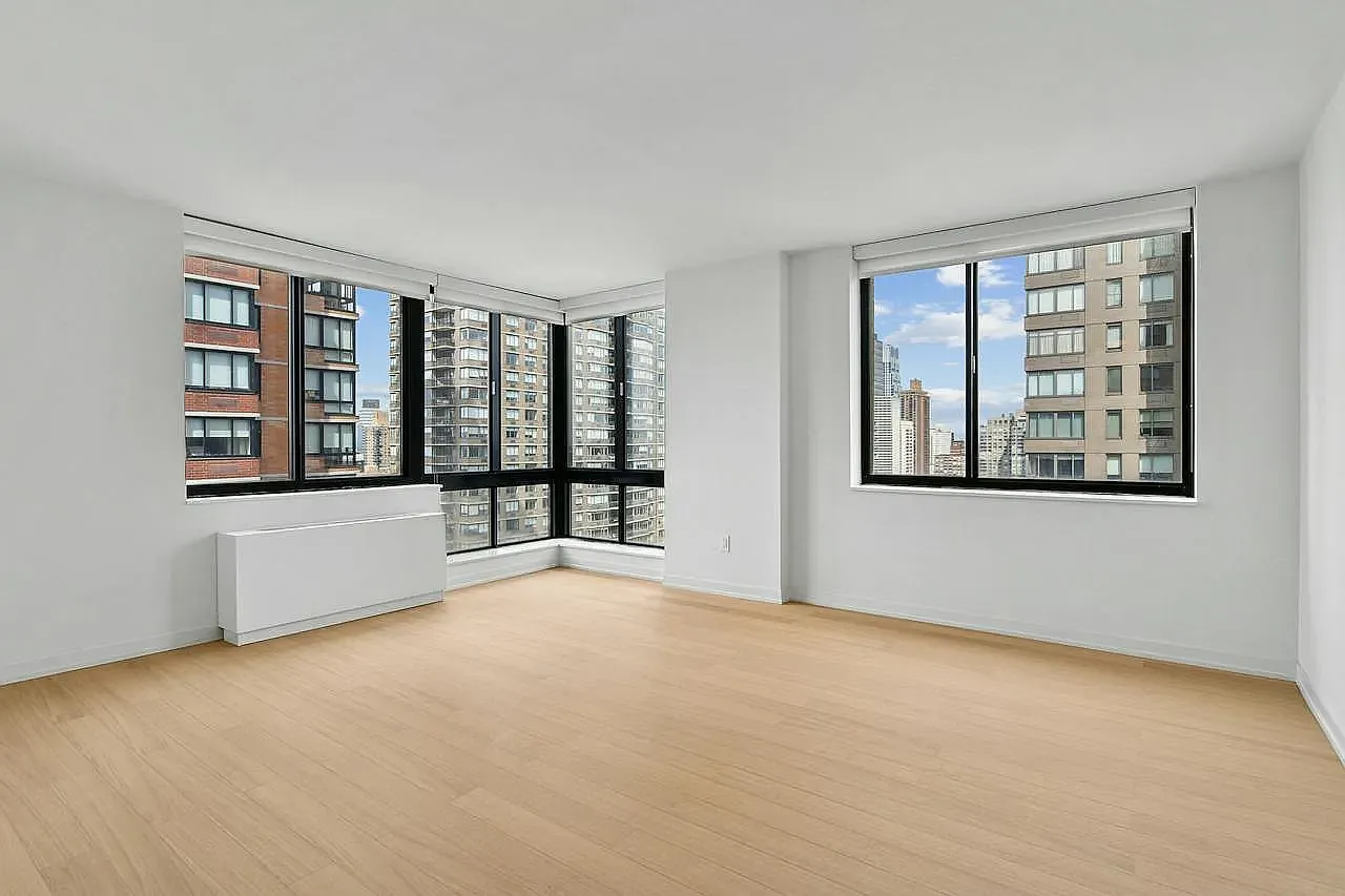 One Columbus Place — Photo 2