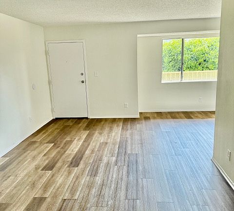 5th image of 5115 Monte Vista St APT 7