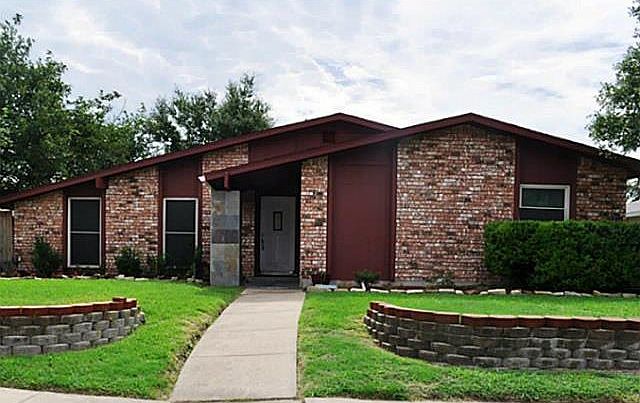 1st image of 3430 Vista Oaks Dr